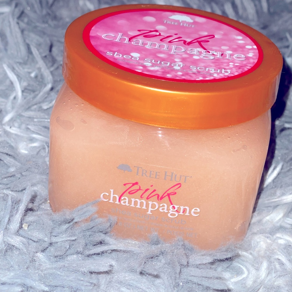 Pink Champagne Tree Hut sugar scrub!